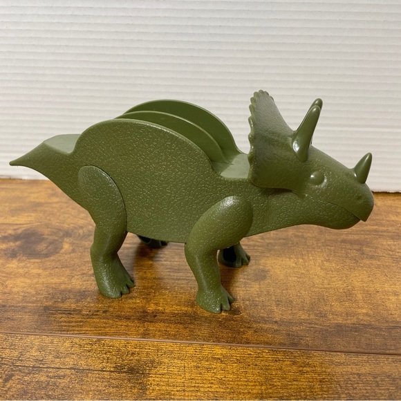 Tricerataco Dinosaur Taco Holder Triceratops Hold 2 Tacos Unique Gift Green Kids - Picture 1 of 8